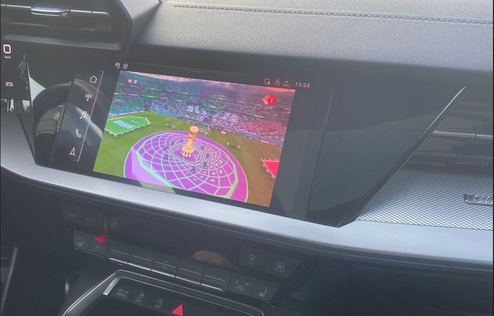 Box YouTube CarPlay CTX-777 | Wireless per AUDI | Android 15